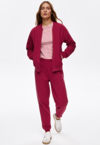 Джемпер из пике на молнии, цвет малиновый