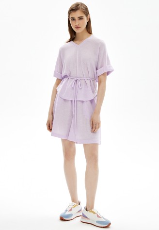 Трикотажные шорты, цвет лавандовый