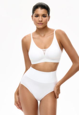 Трусы-слипы корректирующие белые