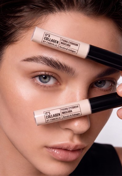 Фиксирующая тушь для объема бровей It’s Collagen