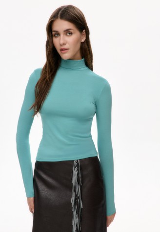 Водолазка женская, цвет мятный