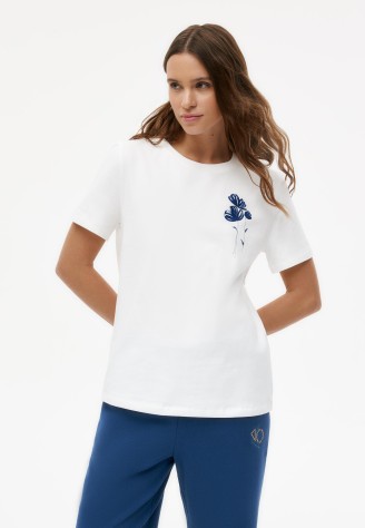 Футболка с цветочным принтом «Анемоны»