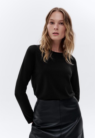 Женская футболка-лонгслив, цвет черный