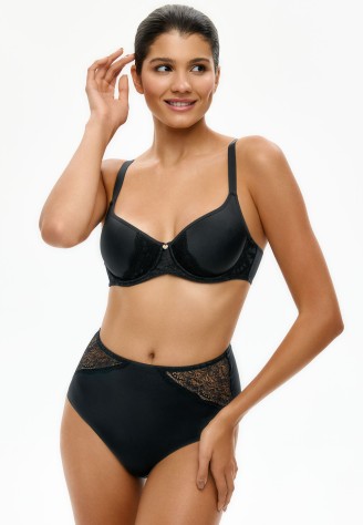 Бюстгальтер спейсер с кружевом, цвет черный