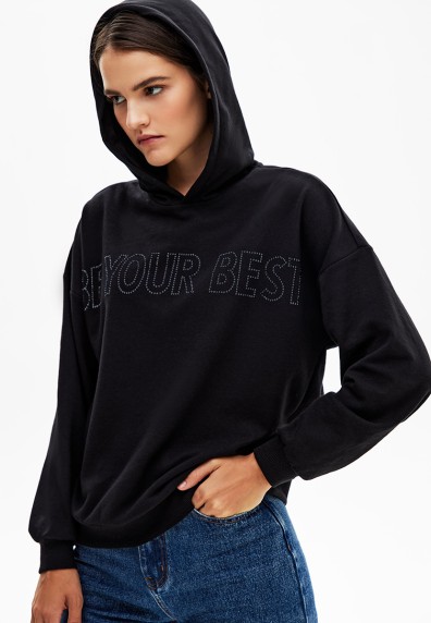 Толстовка «BE YOUR BEST» со стразами, цвет черный