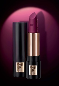 Матовая помада для губ Matte Chic