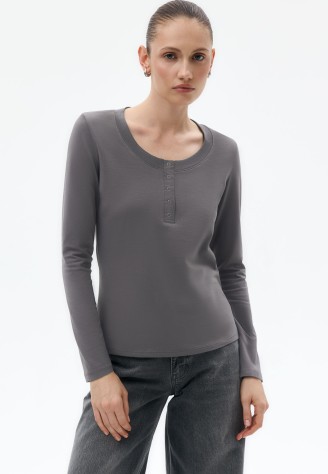 Лонгслив женский с планкой, цвет графитовый