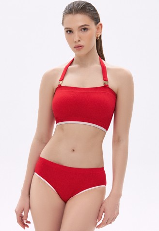 Плавки, цвет красный