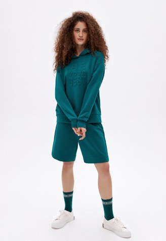 Шорты, цвет изумрудный
