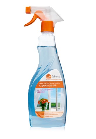Средство для чистки и мытья стёкол и зеркал с антизапотевающим эффектом Дом Faberlic