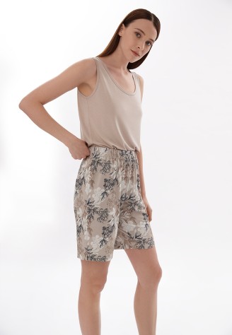 Шорты с флоральным принтом, цвет бежевый