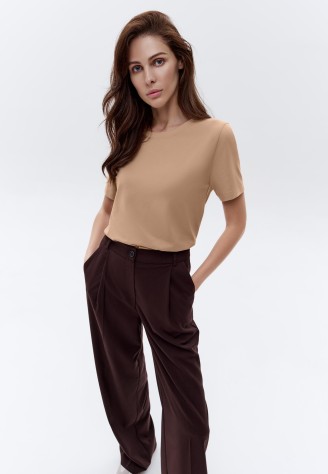 Женская футболка прямого силуэта, цвет песочный