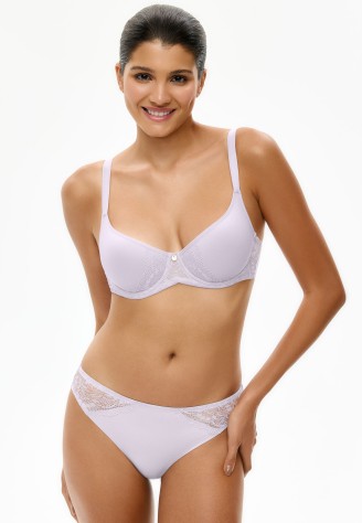 Бесшовные трусы слипы с кружевом, цвет лавандовый