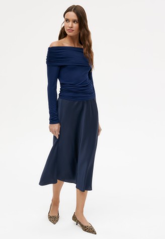 Юбка атласная, цвет темно-синий