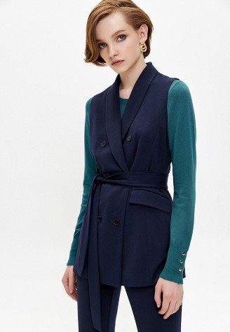 Жилет трикотажный с поясом, цвет тёмно-синий