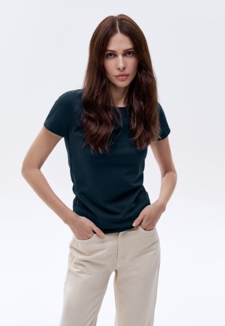 Женская футболка прилегающего силуэта, цвет синий