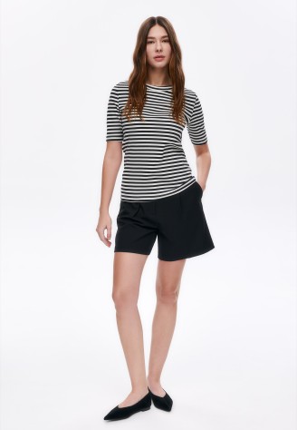 Футболка в полоску, цвет белый/черный