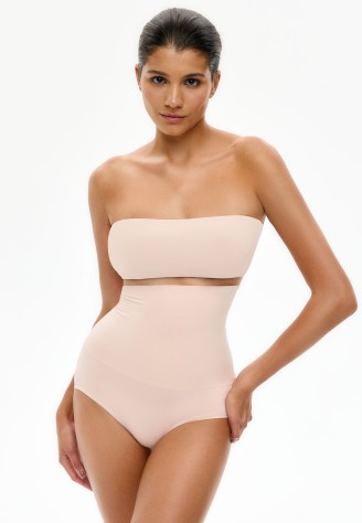 Трусы-слипы с завышенной талией корректирующие телесные