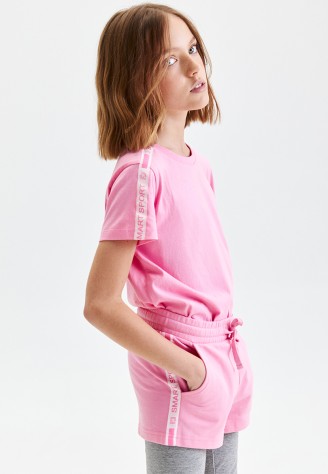 Шорты из футера с декоративной тесьмой для девочки