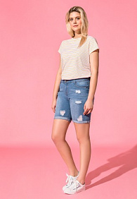 Джинсовые шорты с потертостями, цвет голубой