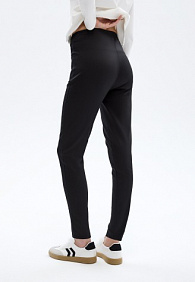 Джегинсы, цвет черный