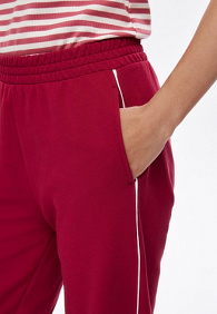 Брюки джогеры из пике, цвет малиновый