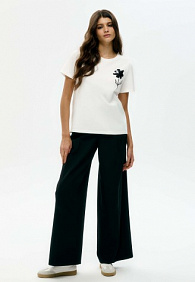 Женская футболка «Цветы», принт «Гербера»