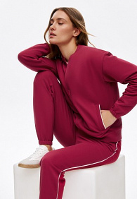 Джемпер из пике на молнии, цвет малиновый