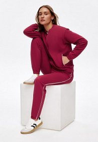Брюки джогеры из пике, цвет малиновый
