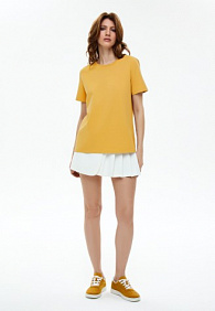 Женская футболка, цвет горчичный