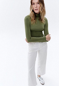 Женская водолазка, цвет хаки