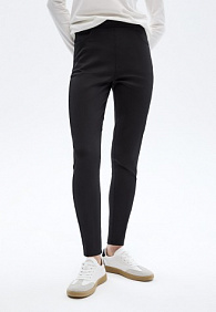 Джегинсы, цвет черный