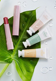 Бальзам для губ Fuel lip balm Avocado & Strawberry