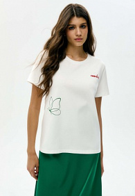 Женская футболка с принтом «Бабочка»