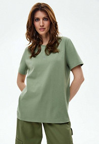 Женская футболка с декором, цвет фисташковый