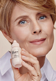 Увлажняющий тональный флюид It’s Collagen