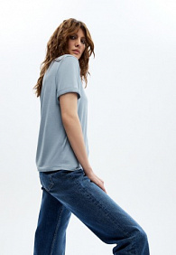 Женская футболка, цвет голубой