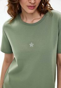 Женская футболка с декором, цвет фисташковый