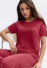Футболка, цвет гранатовый