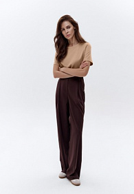 Женская футболка прямого силуэта, цвет песочный