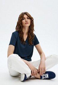 Женская футболка, цвет синий