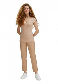 Топ, цвет бежевый