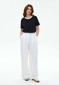 Женская футболка, цвет черный