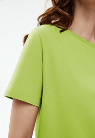 Женская футболка, цвет салатовый