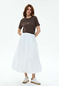 Женская футболка с декором, цвет шоколадный